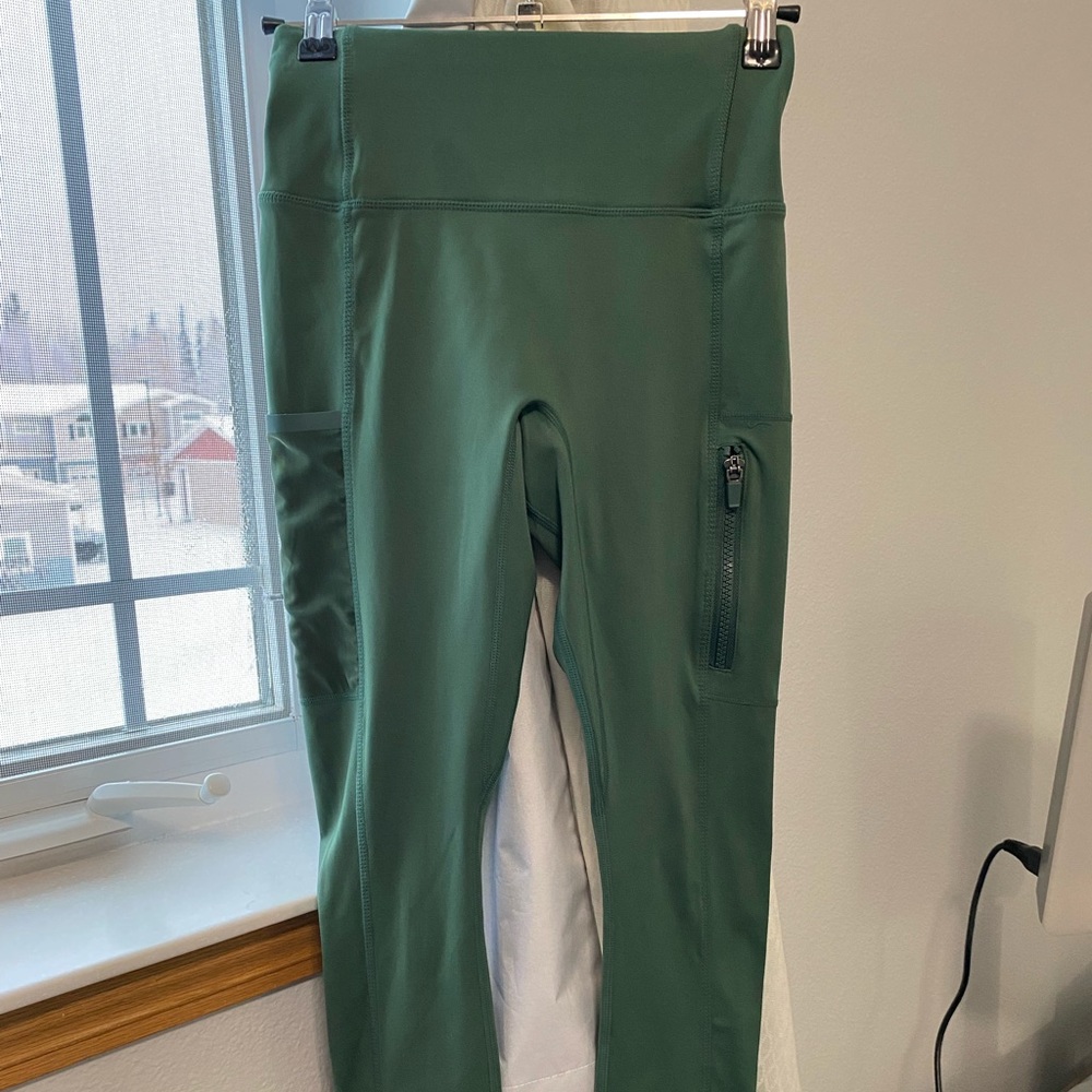 (Fabletics) Trinity High-Waisted Utility Legging (Motion 365)
